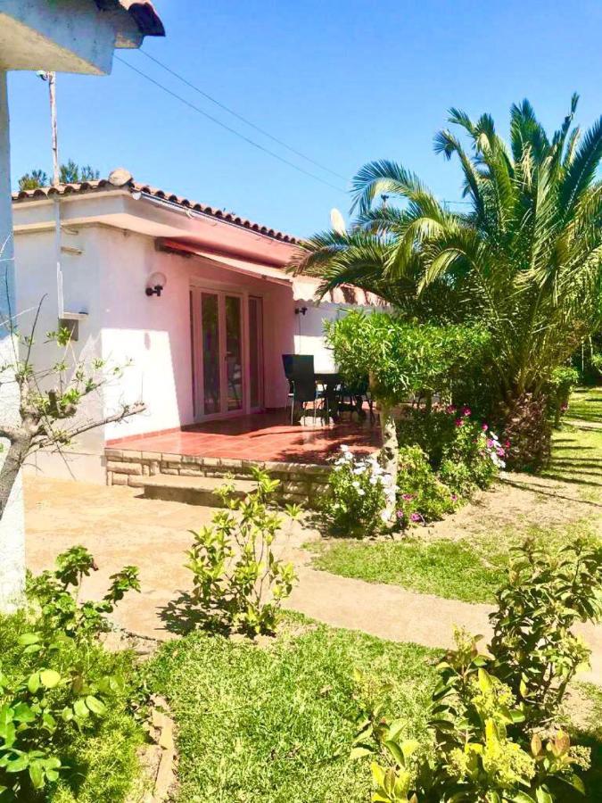 Complejo Colibri 8 Villa กัมบริลส์ ภายนอก รูปภาพ